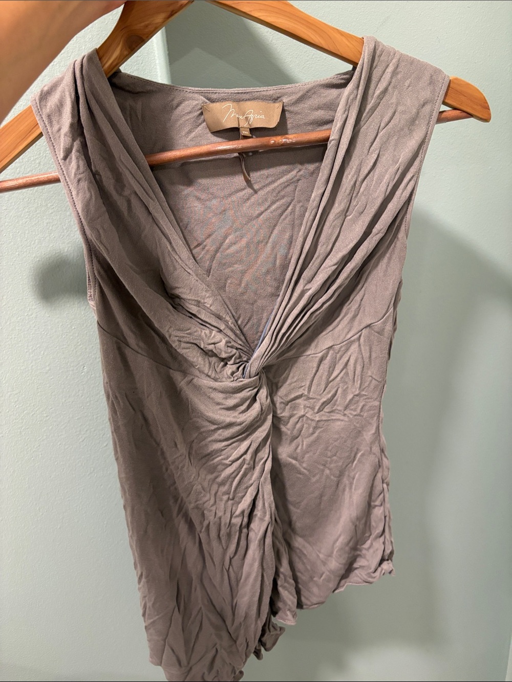 Sleeveless Twist-Front Women’s Top in Mauve Gray
